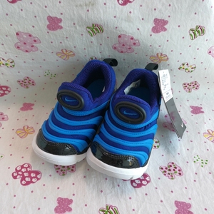 【现货】日本海淘耐克Nike Dynamo Free毛毛虫童鞋413蓝黑 13cm