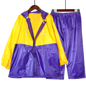 2024新品男女童雨衣雨裤两件套防风防雨个性拼色可爱卡通印花雨衣