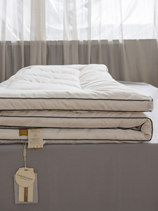 立体面包格软床褥学生宿舍单双人床垫 绑带固定可以折叠蓬松白色