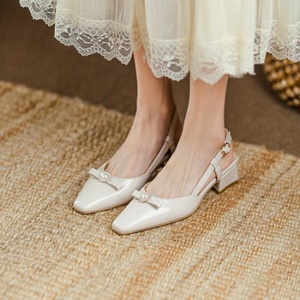 白色中跟粗跟一字带小码甜美半包头凉鞋女夏季单鞋粉色大码 WMNH
