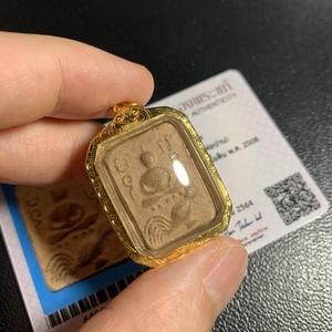 龙婆mui龙婆妹2508年神兽崇迪骑五尾鸡