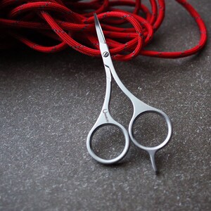 日本原装进口maruto长谷川不锈钢弯头修眉剪眉毛剪小剪刀