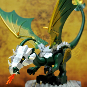 lego dragon03 绿龙 赠背棘翼角 出自 乐高 城堡系列 7048