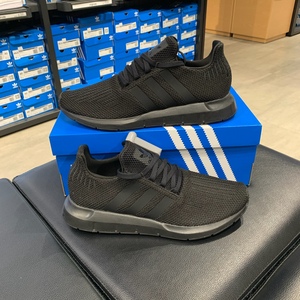 adidas三叶草黑武士