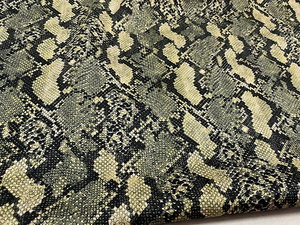 新欧美个性张扬时装布料 绿色蟒蛇纹印花春秋款设计微弹面料 套装