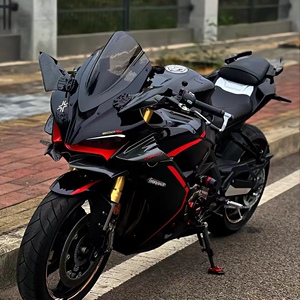 适用钱江22 23款新赛600改装下唇定风翼后视镜风挡风刀爆改配件