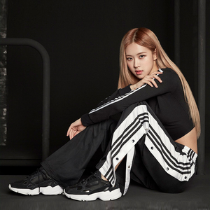 独家记忆薛桐同款衣服