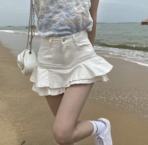 网红显腿长迷你小短裙女辣妹风超短裙显瘦荷叶边防走光蛋糕牛仔裙