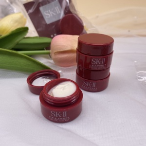 小小一个～3个包邮 海淘美版sk-ii sk2大红瓶面霜滋润版2.5g小样