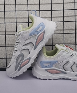 邦特运动鞋女式