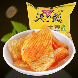 云南贵州特产 天使土豆片16gx30袋 麻辣味怀旧薯片大包装零食小吃