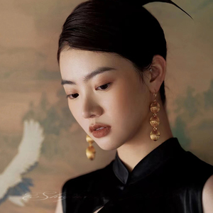 新中式小灯笼耳环镂空个性设计欧美夸张长款耳钩耳坠气质新娘耳饰