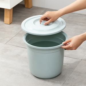 小桶塑料有盖加厚卫生间家用桶带盖小水桶手提小型塑料桶圆桶小号