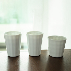 日本制进口小田陶器白瓷碗餐具套装日式米饭碗水杯手握杯马克杯