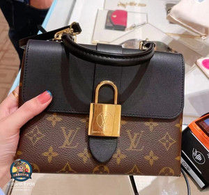 lv路易威登 locky bb女士老花拼皮经典锁头包 m44141斜挎包手提包