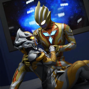 奥te玩具特利迦手办终极闪耀赛罗黄金极恶贝利亚关节可动卡尔密拉