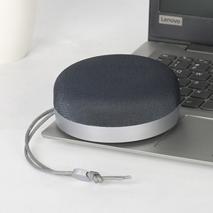 圆形高品质蓝牙音箱插卡手机麦克风无线迷你音响户外运动低音炮