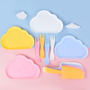小清新风格塑料一次性水滴云朵餐盘刀叉勺蛋糕甜品餐具5人份