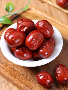 沙枣酸枣干100g200g500g孕妇儿童孕妇休闲零食散装包邮酸枣仁山枣