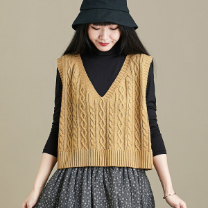 001人付款淘宝李大树,女士马甲套头背心毛线针织背心学院风刺绣小熊短