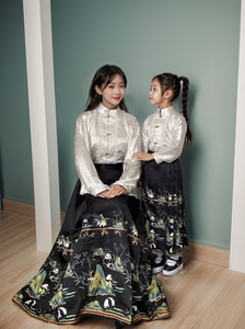 亲子马面裙女式套装中国风日常儿童汉服古风秋款长袖薄款唐装成人