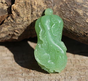 和田玉碧玉苹果绿白菜吊坠无黑无裂玉器挂件雕件苏州精工雕刻精湛