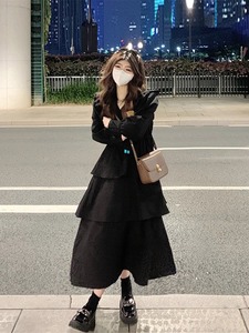 黑色长袖连衣裙女春秋季法式高级感气质蓬蓬裙收腰显瘦小个子长裙