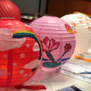 学校幼儿园diy灯笼白色纸灯笼手工涂鸦纸灯笼折叠悬挂装饰纸灯笼