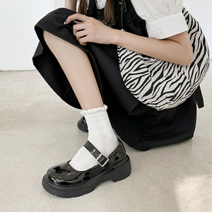 英伦厚底玛丽珍小皮鞋女日系jk白色大头圆头可爱辣妹复古春夏薄款