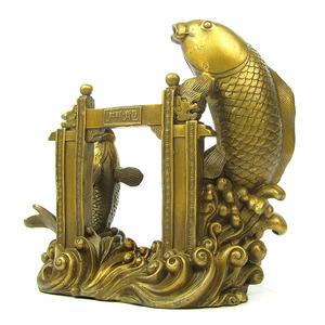 鲤鱼跳龙门摆件跃龙门