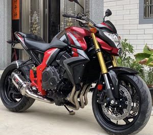 进口本田大黄蜂重机400cc双杠水冷大牛 250cc小忍者 h2r摩托街车