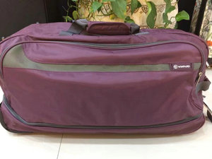 威豹专柜旅行袋新款正品 26寸伸缩放大拉杆包旅行包行李包黑.紫色