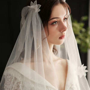 V649新娘主婚纱头纱 森系复古白色花朵超仙双发梳结婚旅拍头饰品