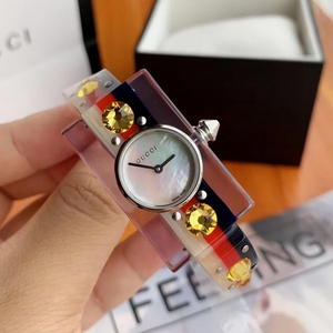 正品代购gucci古奇 小蜜蜂彩虹条纹玻璃手镯镶钻 女手表ya143524
