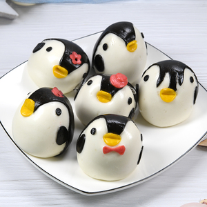 亚洲渔港 萌面人企鹅家族奶黄包10个 速冻包子馒头卡通造型早餐