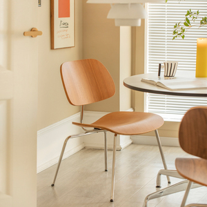 中古椅子网红lcm椅ins北欧实木餐椅家用创意铁艺餐厅简约靠背椅