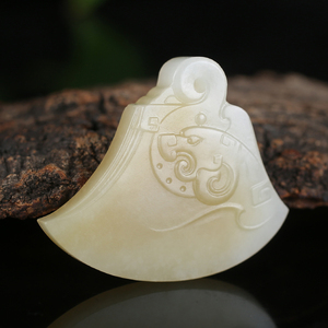 大福报 新疆和田玉糖料生肖龙吊坠 天然糖白玉石府上有龙挂件斧头