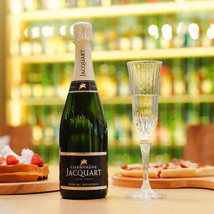 95分小农香槟 法国名庄jacquart雅卡尔半干型香槟高档女士起泡酒