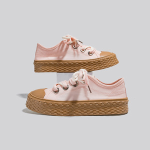 远波2024夏季新款透气粉色帆布鞋女平底小众设计感休闲学生板鞋女