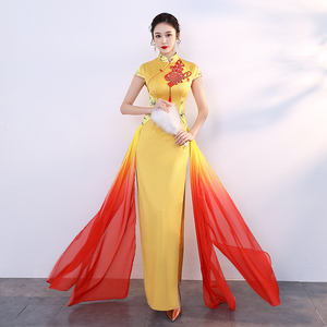 高端走秀旗袍演出服女改良长款中国风舞台表演装修身显瘦2021新款