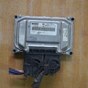 长安cs35行车电脑板c75c15c55逸动dtxt发动机电脑板f01r00dcf7