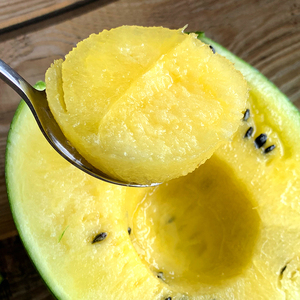 金山小皇冠西瓜10斤 黄心西瓜黄瓤当季新鲜水果皮薄脆甜 顺丰包邮