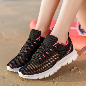 夏季户外女士网鞋大码透气网面镂空女鞋子软底轻便情侣沙滩跑步鞋