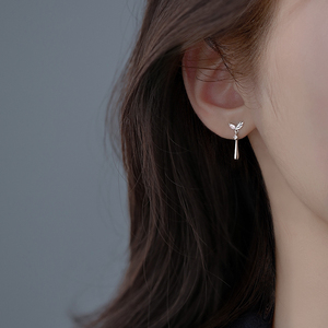 S925纯银叶子2022年新款耳钉镶钻树叶耳环小众设计高级感耳坠耳饰