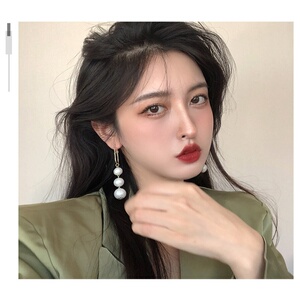 耳环适合方脸