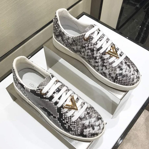 代购louis vuitton/路易威登女鞋18女士蛇皮系带休闲平底运动板鞋