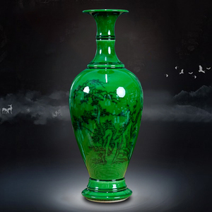 景德镇陶瓷器清乾隆年仿古绿釉翡翠鱼尾冰裂纹花瓶摆件家居装饰品