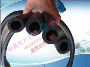 橡塑NBR发泡管高密度海绵管套健身器械1825mm阻燃防撞泡沫管新款