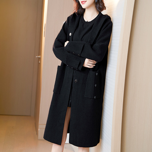 阿吉多毛呢外套女秋冬2020年新款阔太太高端气质黑色加厚呢子大衣
