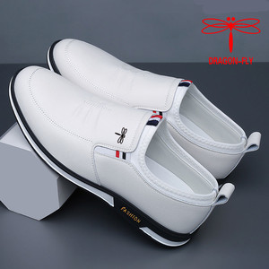 红蜻蜓真皮白色男鞋新款商务休闲牛皮鞋子韩版内增高软底豆豆皮鞋